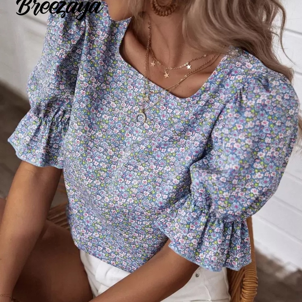 Shein Floral Flounce Sleeve Blouse